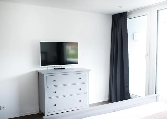 Keller L 10h 公寓 *